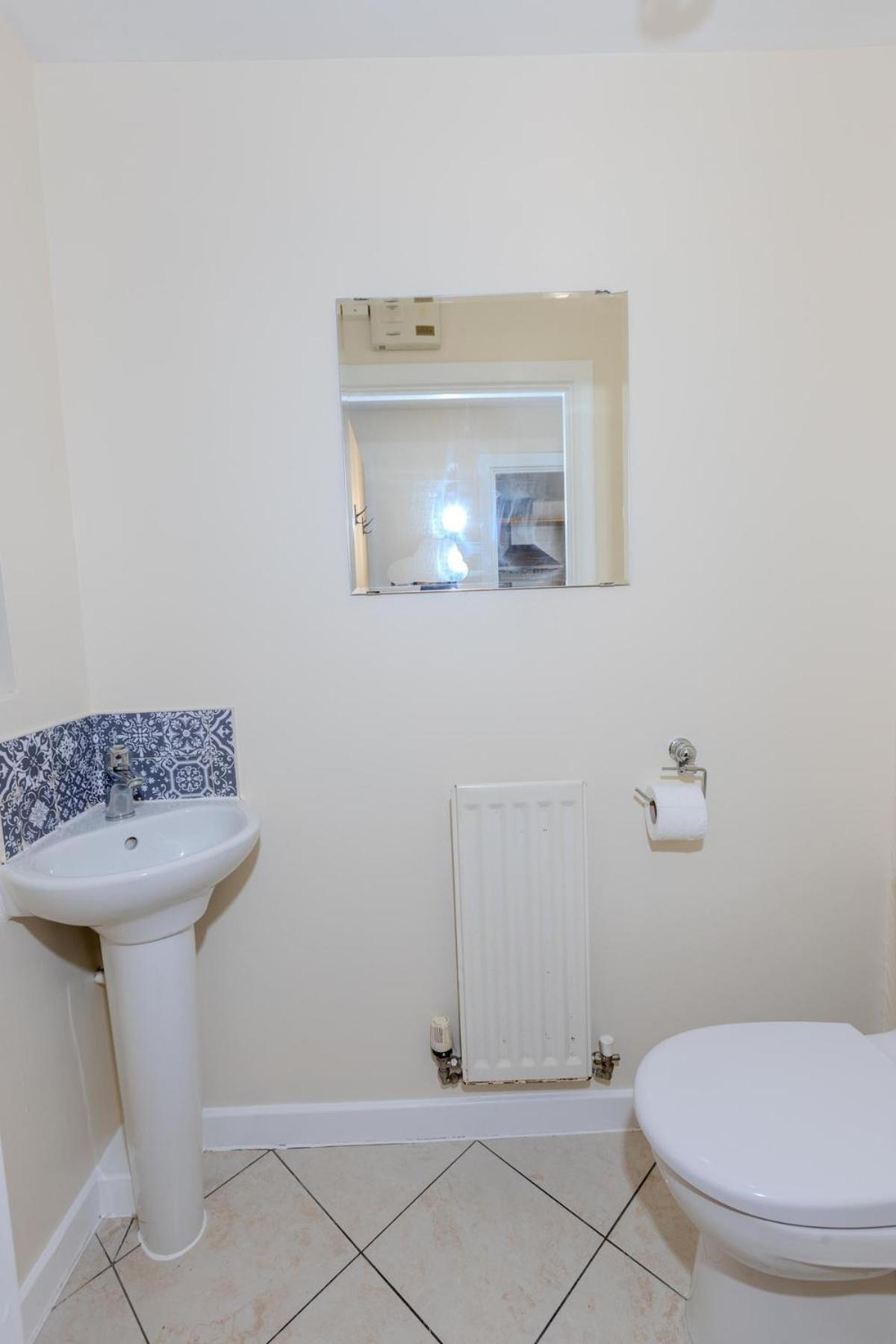 Snodland 5-Bed Modern & Luxurious Houseヴィラ エクステリア 写真
